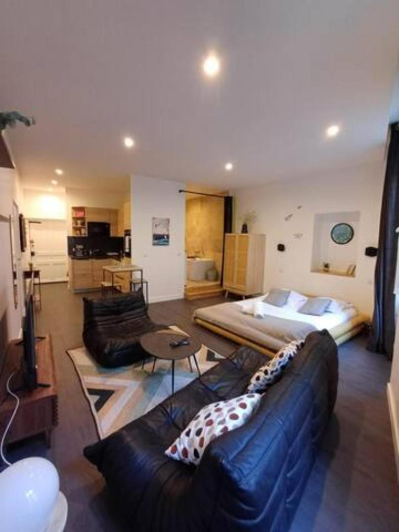 Le Sainte Claire - Majord'Home Annecy Centre Ngoại thất bức ảnh