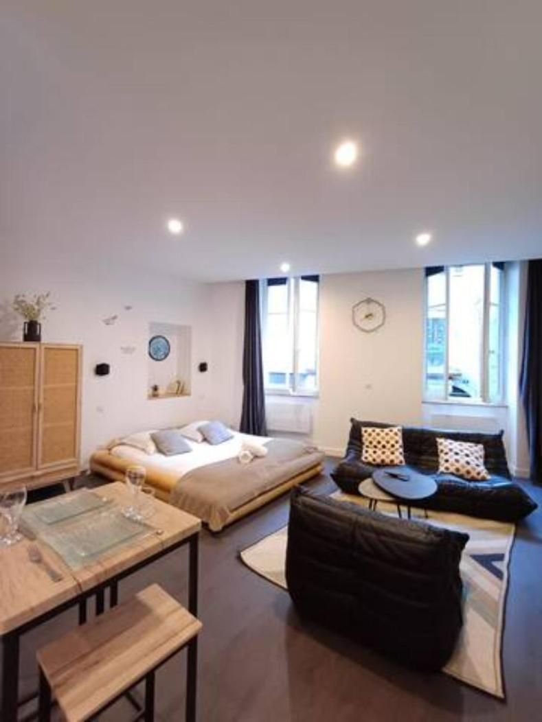 Le Sainte Claire - Majord'Home Annecy Centre Ngoại thất bức ảnh